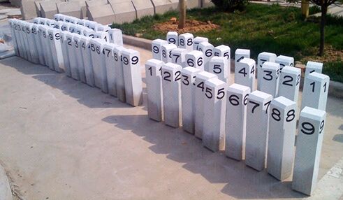 設置玻璃鋼百米樁警示人們安全的作用重大